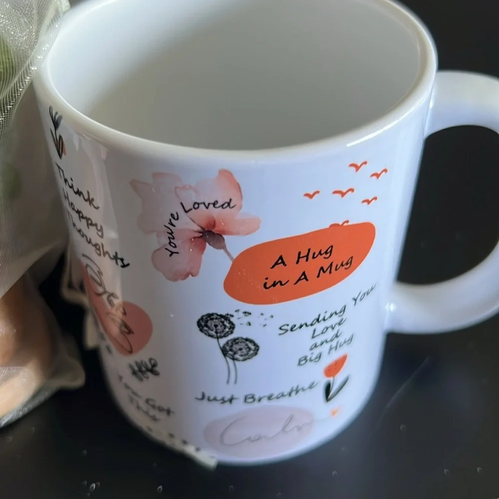 L.A.M.B. Pink Cozy Sock & Spa Gift Set with Mug